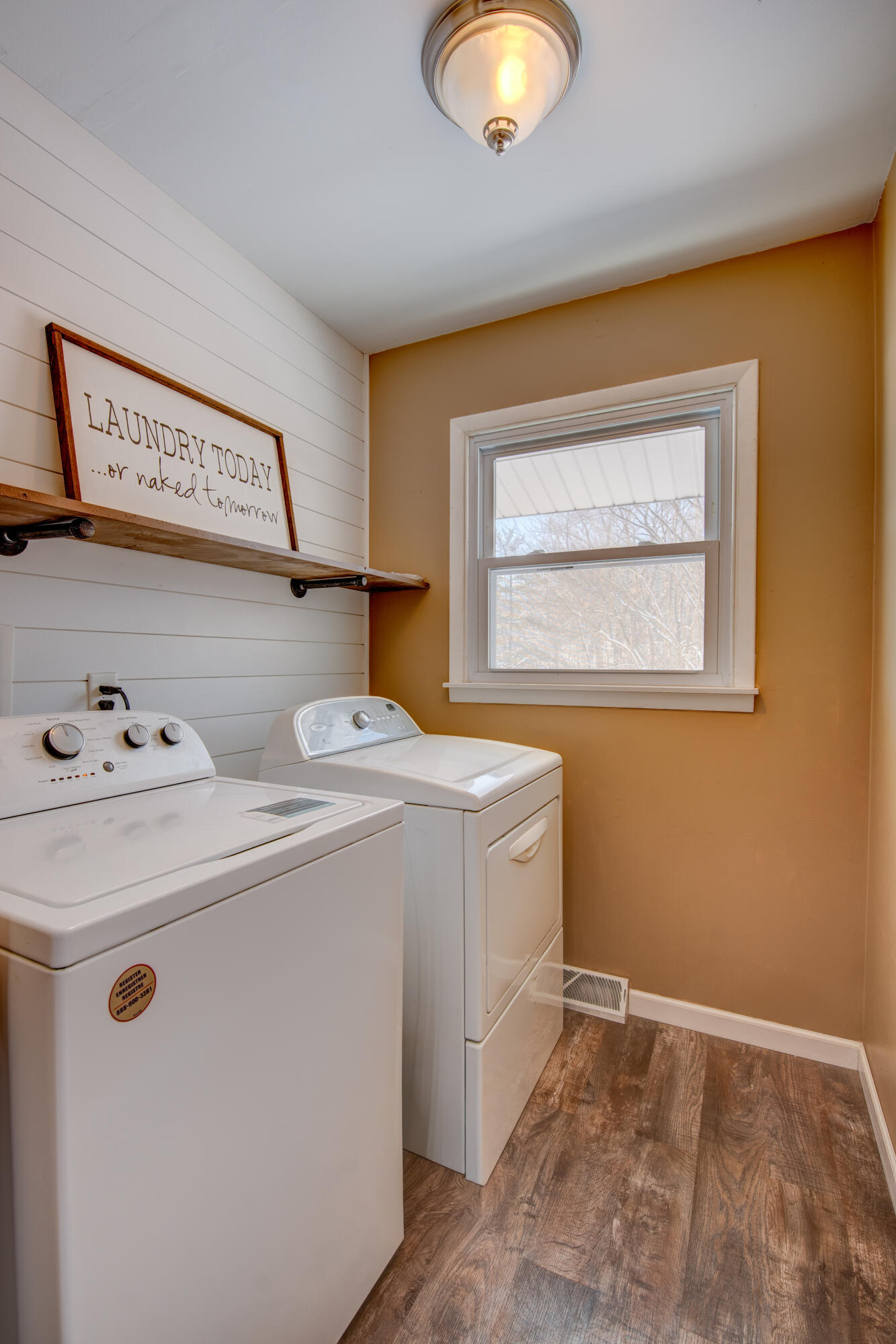 12418 White Oak Drive Crown Point, IN 46307 - Photo 19 of 52 1333x2000