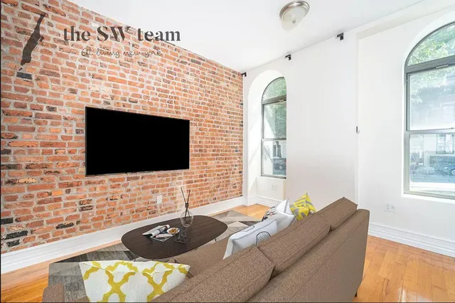 $3,270 | 65 West 106th Street, Unit 1F | Upper West Side