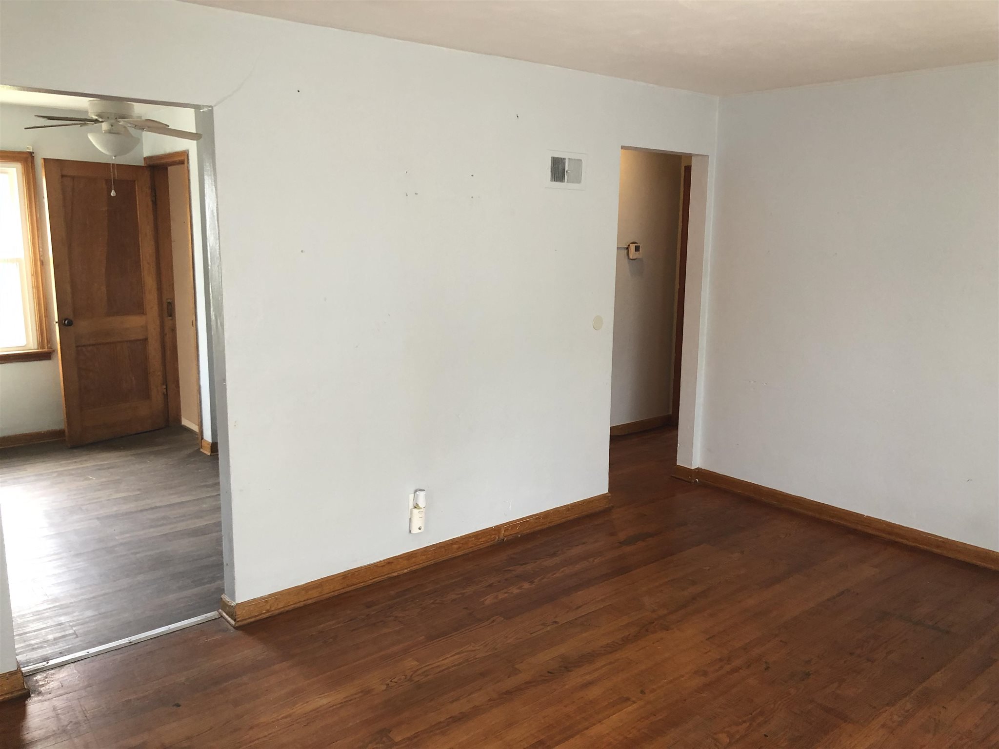 1612 East Keys Avenue Springfield, IL 62702 - Photo 4 of 28