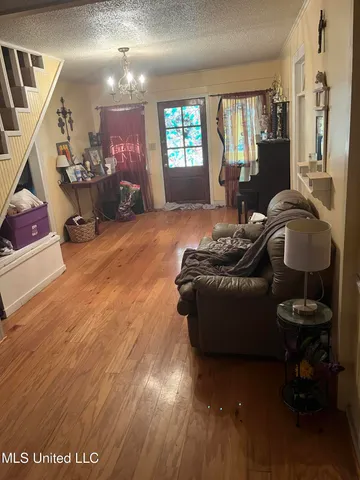 $350,000 | 1056 Fairchilds Road, Raymond, MS 39154