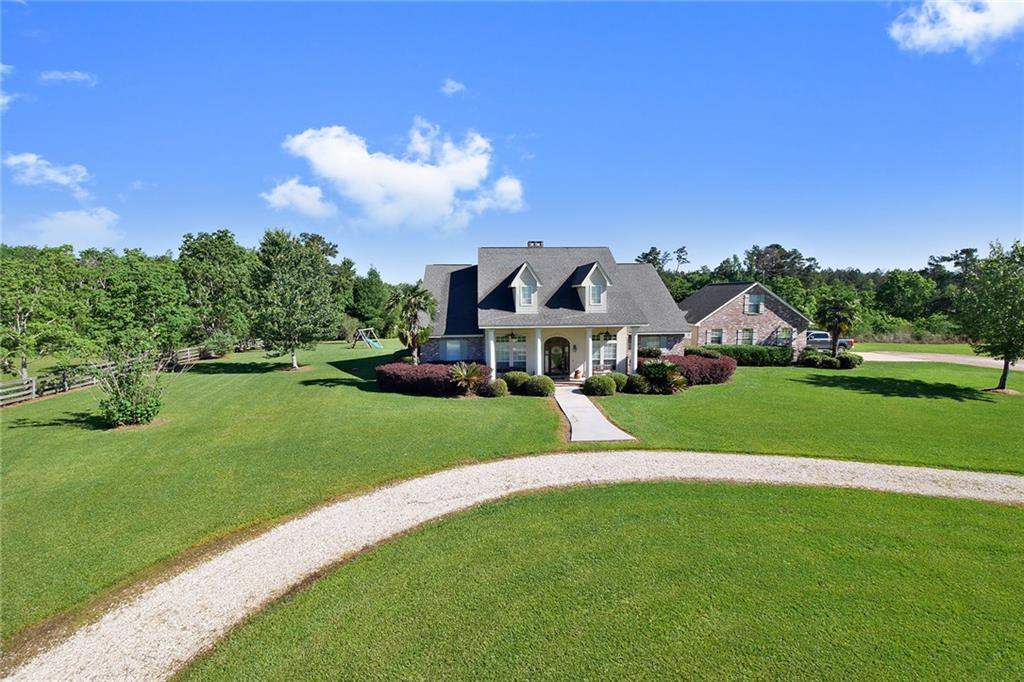 18143 La Tung Road Covington, LA 70435 - Photo 2 of 25 Gallery Image 2