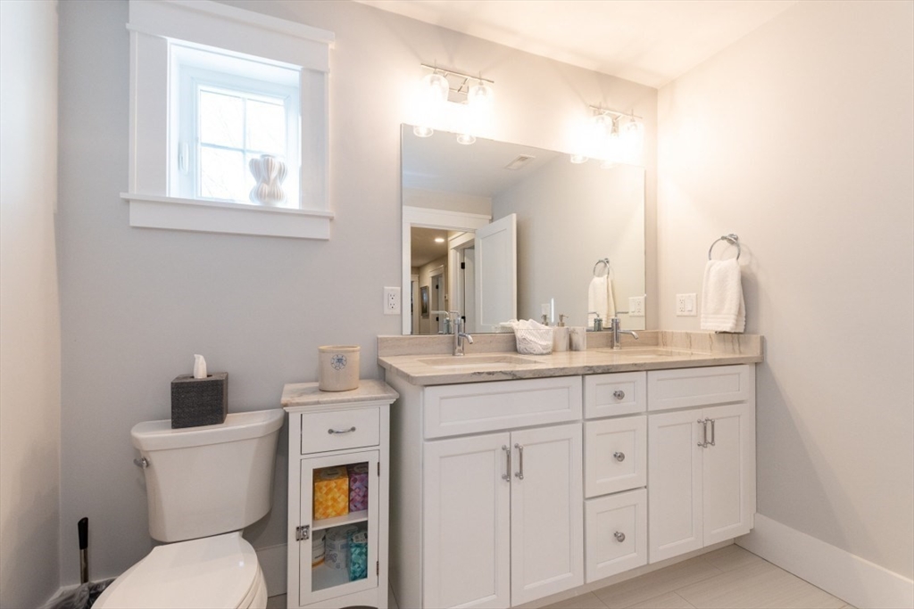 401 Albemarle Road, Unit 2 Newton, MA 02460 - Photo 31 of 41 Gallery Image 31