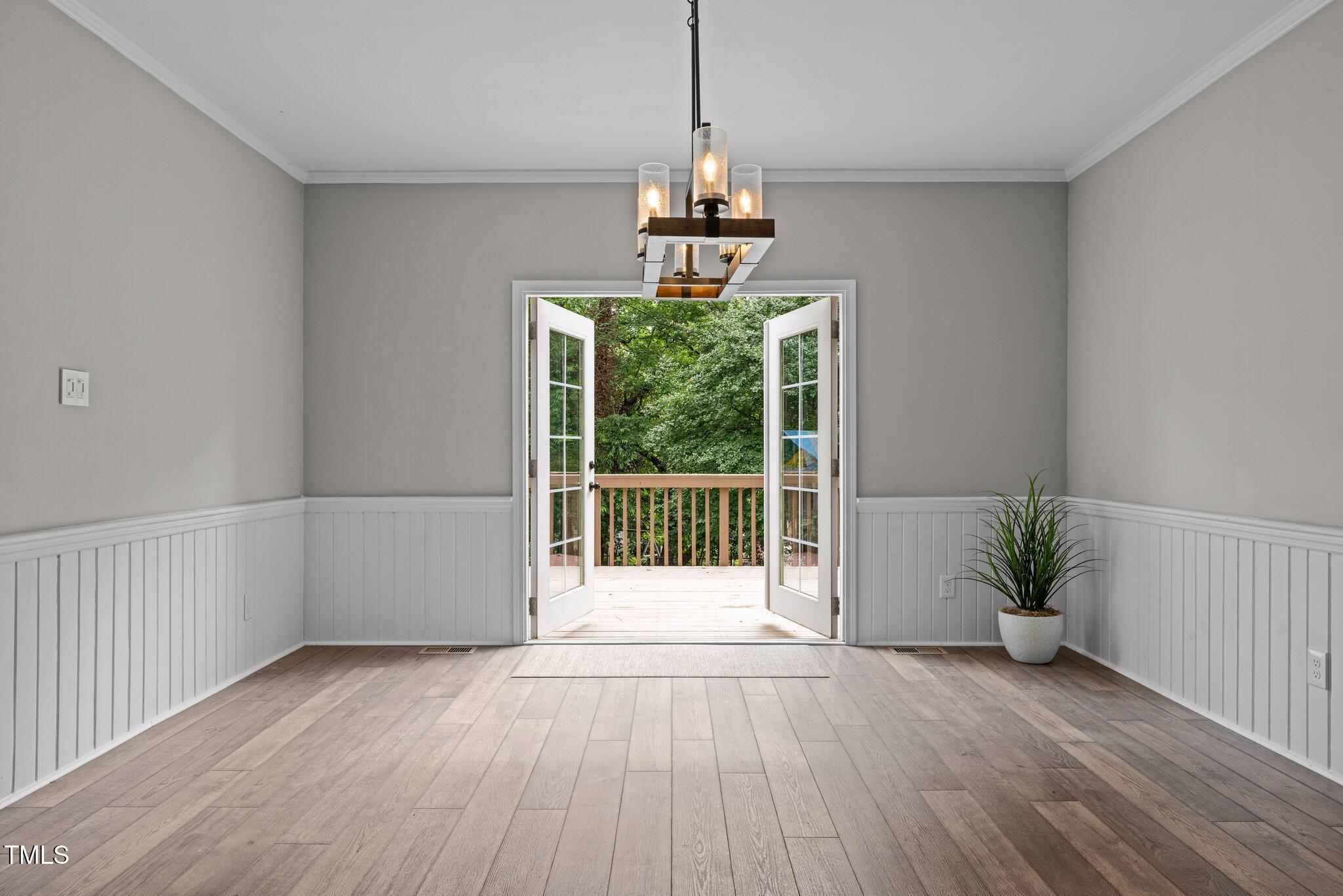 5116 Knaresborough Road Raleigh, NC 27612 - Photo 16 of 36 19-web-or-mls-5Z8A8453