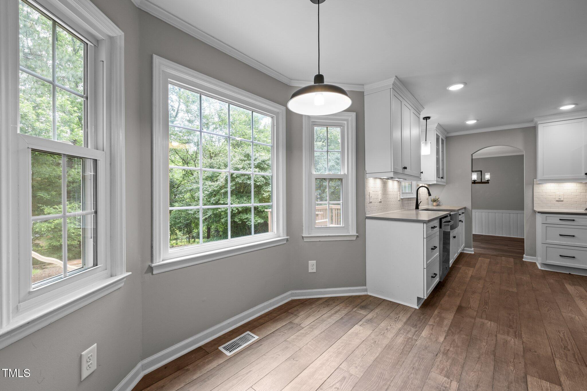 5116 Knaresborough Road Raleigh, NC 27612 - Photo 8 of 36 11-web-or-mls-5Z8A8426