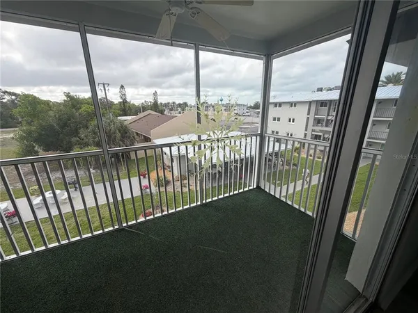 $1,600 | 649 South Tamiami Trail, Unit 310, Venice, FL 34285