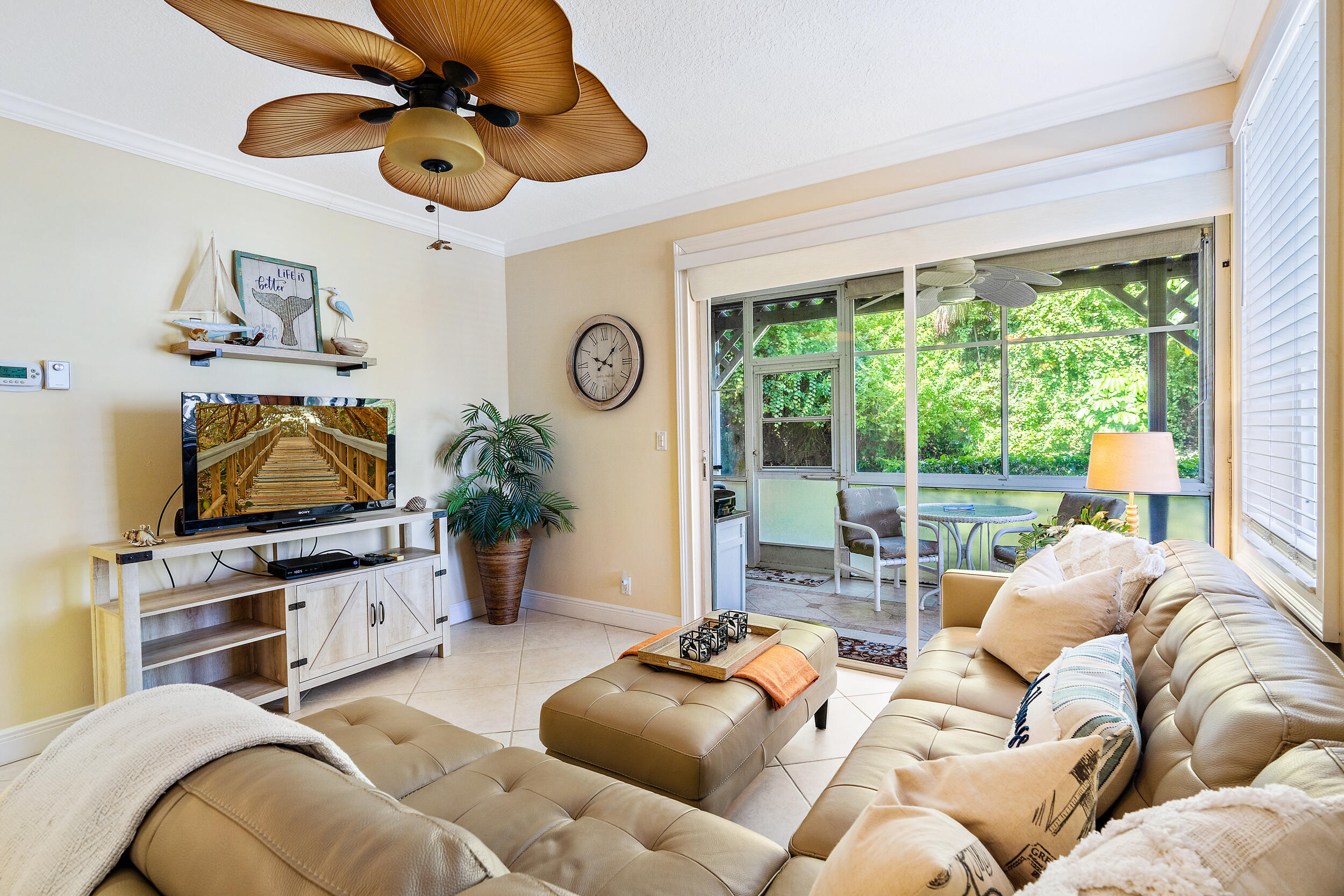 353 Highway 1, Unit C1 Jupiter, FL 33477 - Photo 3 of 12 353 US - 1 N #C1-2