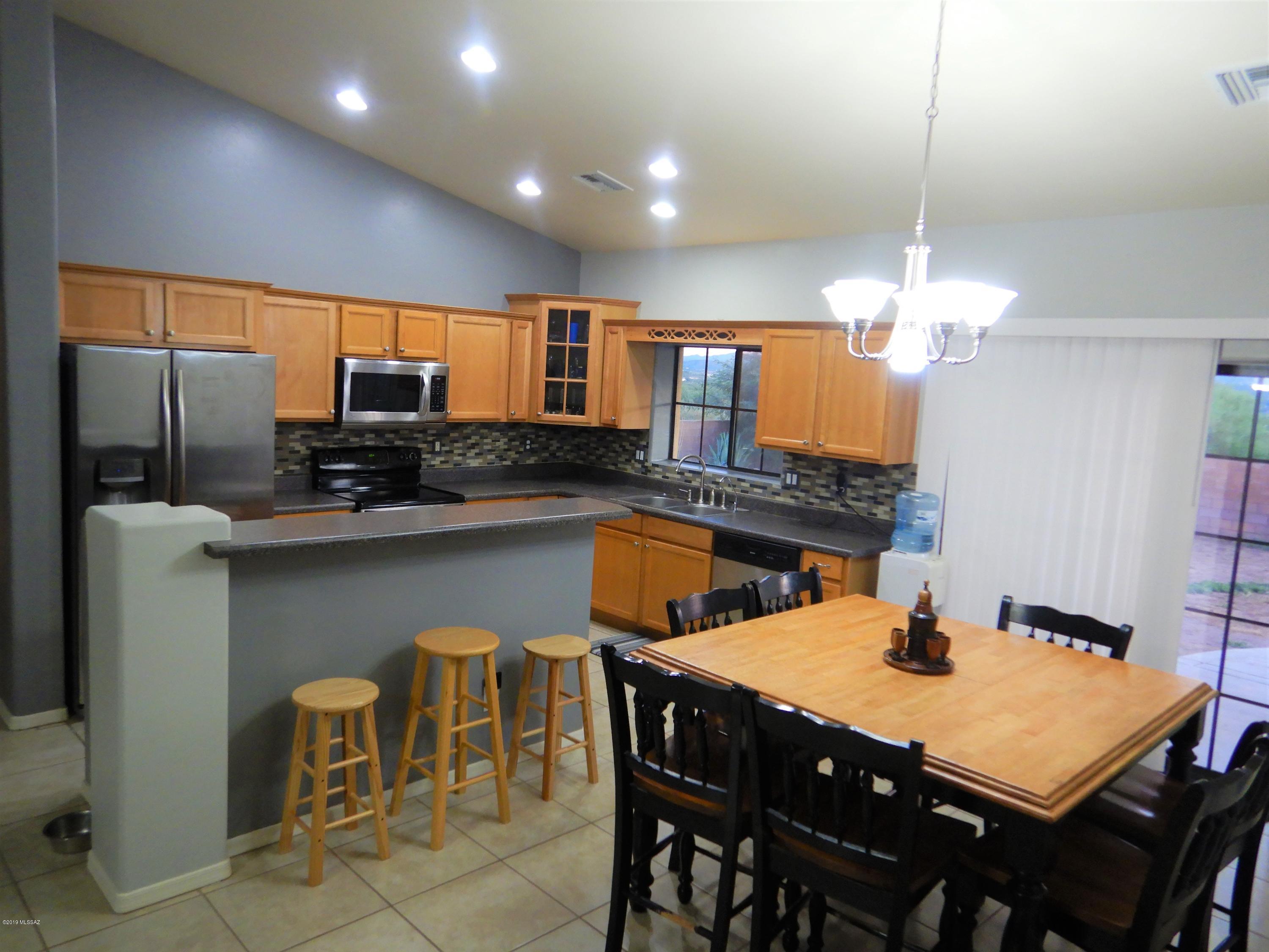 1762 Calle Barbadas Rio Rico, AZ 85648 - Photo 12 of 27 Gallery Image 12
