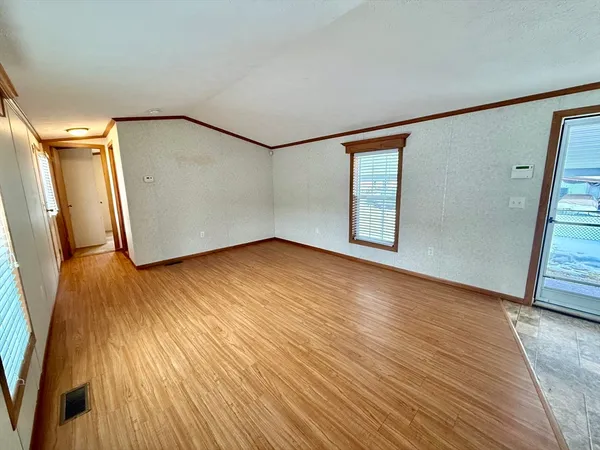 $179,900 | 60 Quaboag Valley, Ware, MA 01082