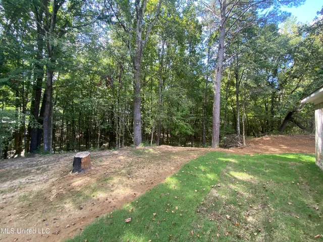 $299,992 | 1930 Smart Road, Como, MS 38619