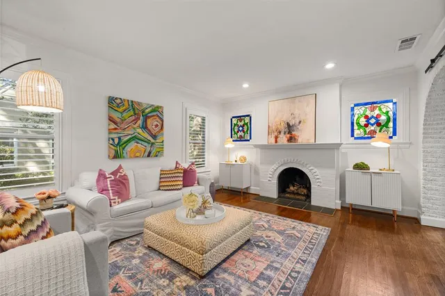 $1,075,000 | 5242 Merrimac Avenue, Dallas, TX 75206