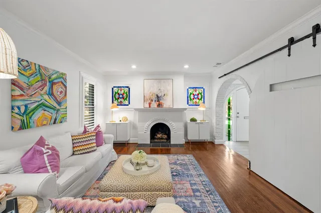 $1,075,000 | 5242 Merrimac Avenue, Dallas, TX 75206