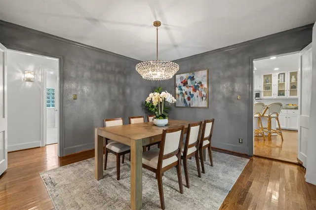 $1,075,000 | 5242 Merrimac Avenue, Dallas, TX 75206