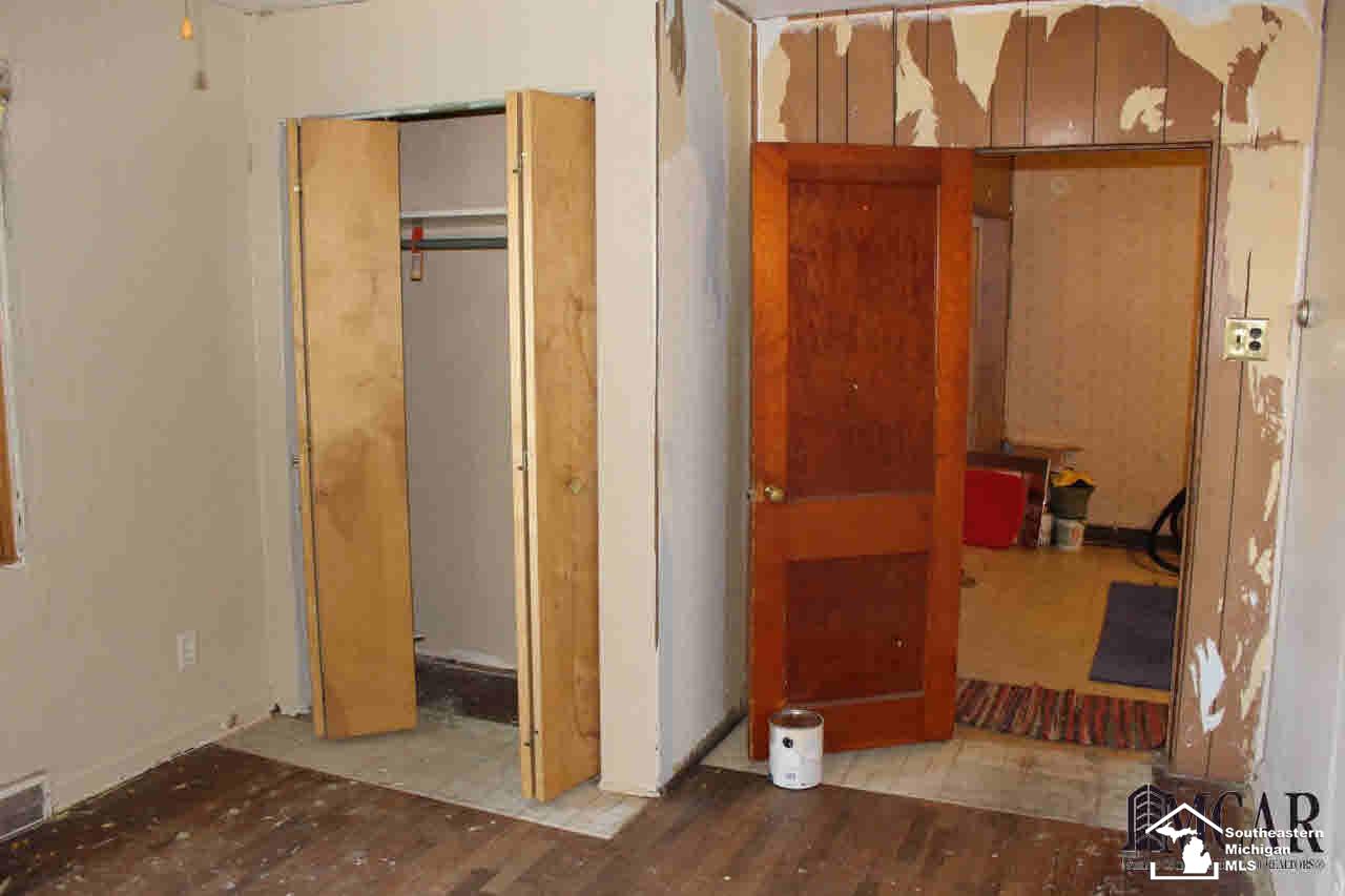 1630 Plank Road Dundee, MI 48131 - Photo 22 of 32 21201070-21.JPG