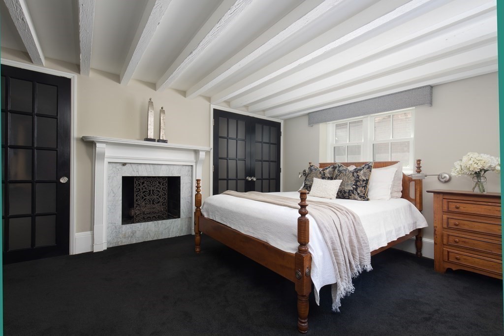 132 Myrtle Street, Unit 1 Boston, MA 02114 - Photo 14 of 25