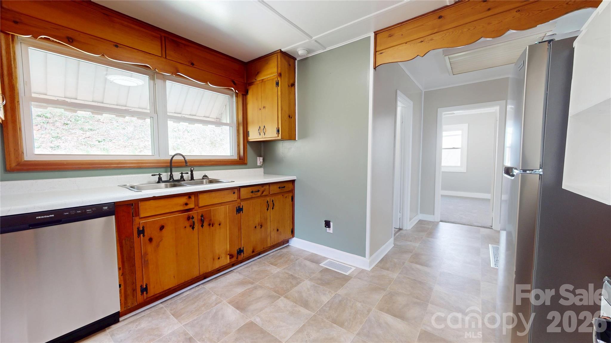 882 Poison Cove Road Clyde, NC 28721 - Photo 13 of 22 Gallery Image 13