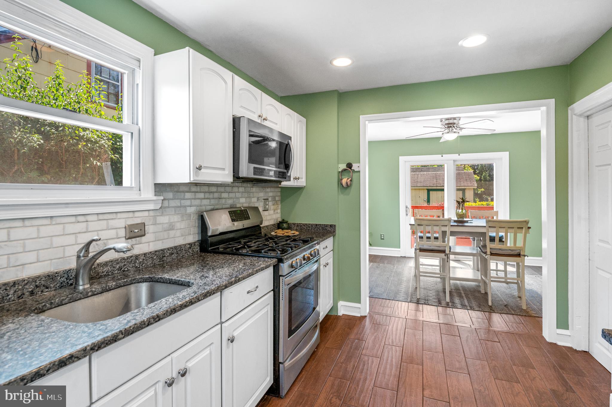 363 South Manoa Road Havertown, PA 19083 - Photo 6 of 25