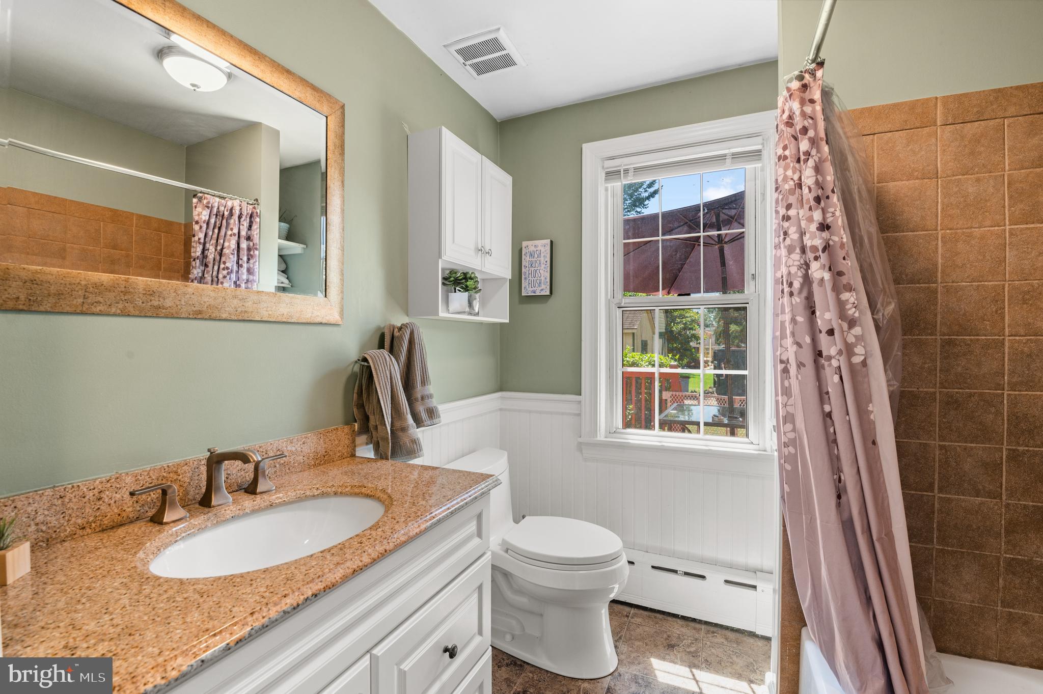 363 South Manoa Road Havertown, PA 19083 - Photo 9 of 25