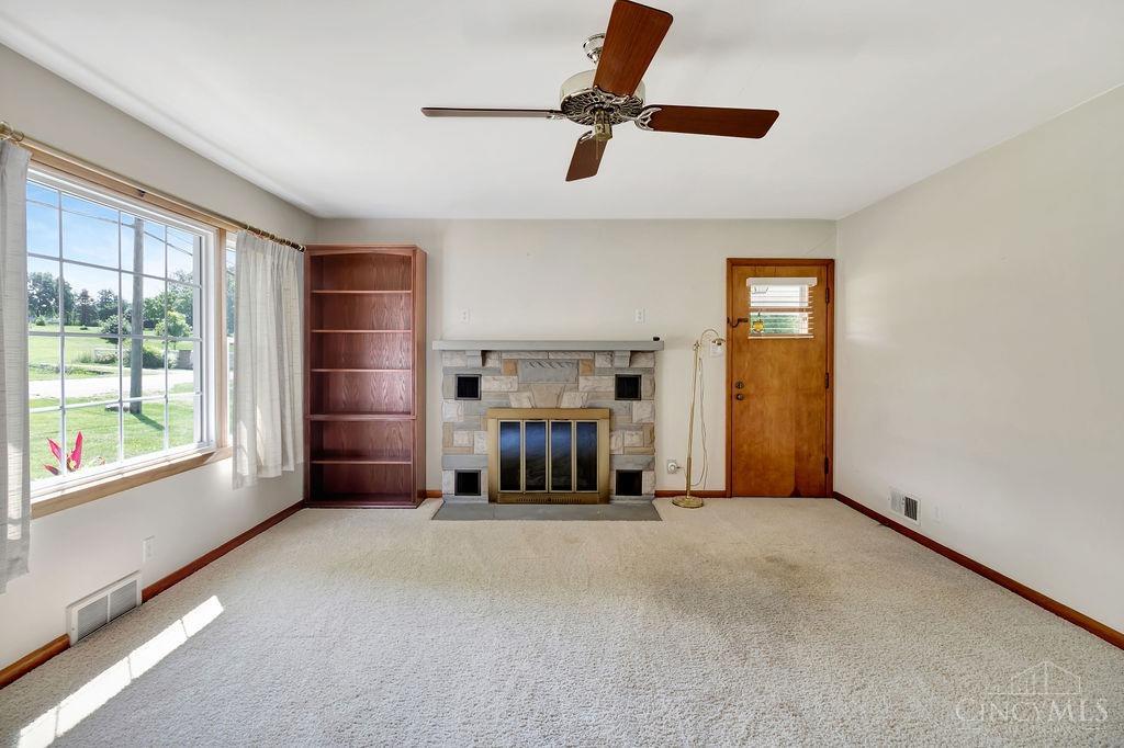 4297 Shaker Road Franklin, OH 45005 - Photo 9 of 44 Gallery Image 9