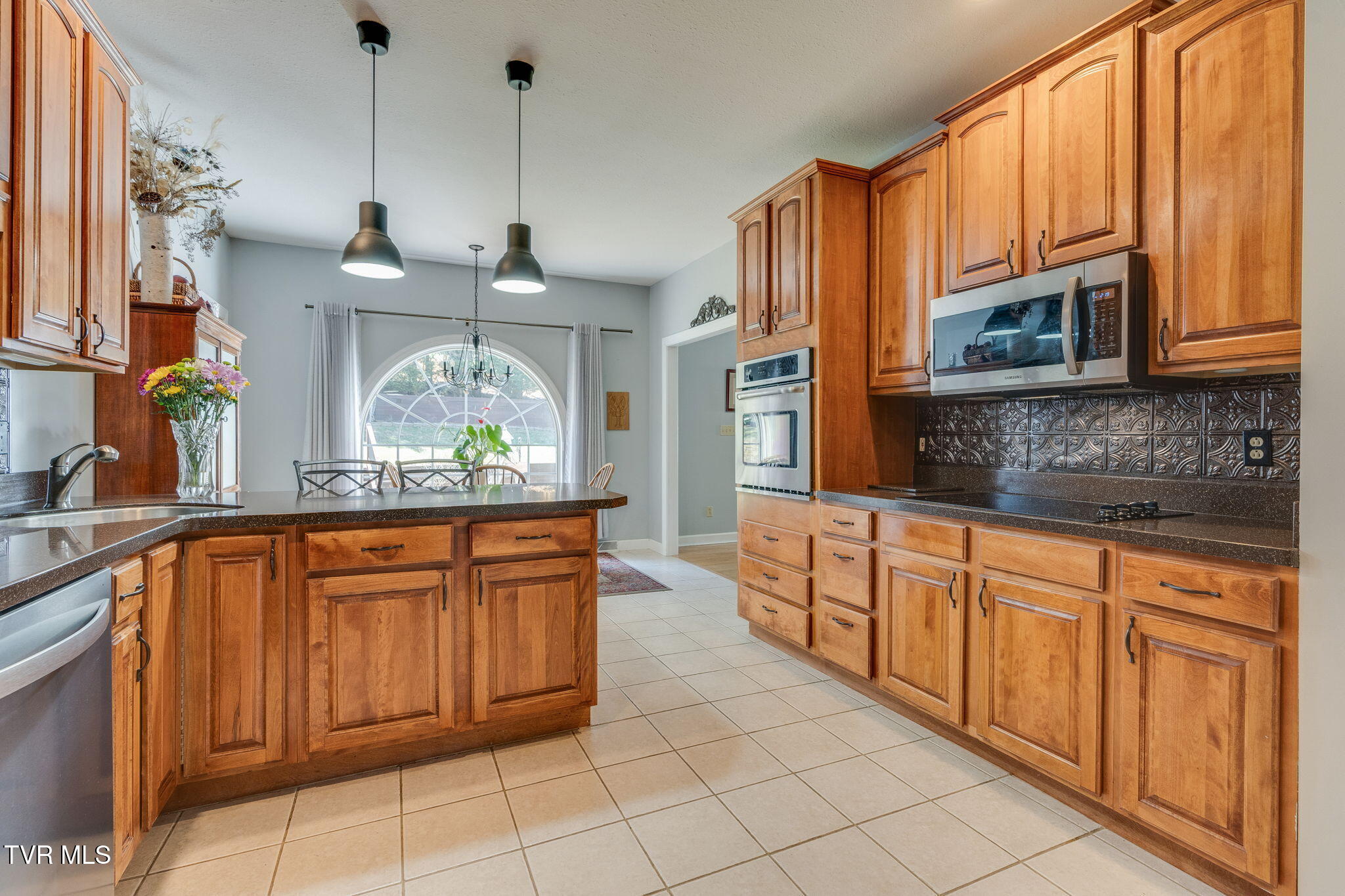 1423 Walnut Grove Road Jonesborough, TN 37659 - Photo 18 of 53 017