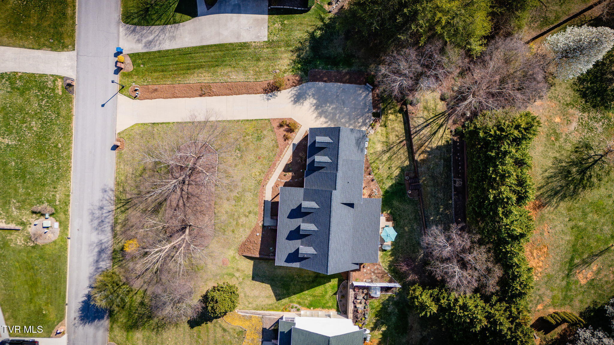 1423 Walnut Grove Road Jonesborough, TN 37659 - Photo 53 of 53 105