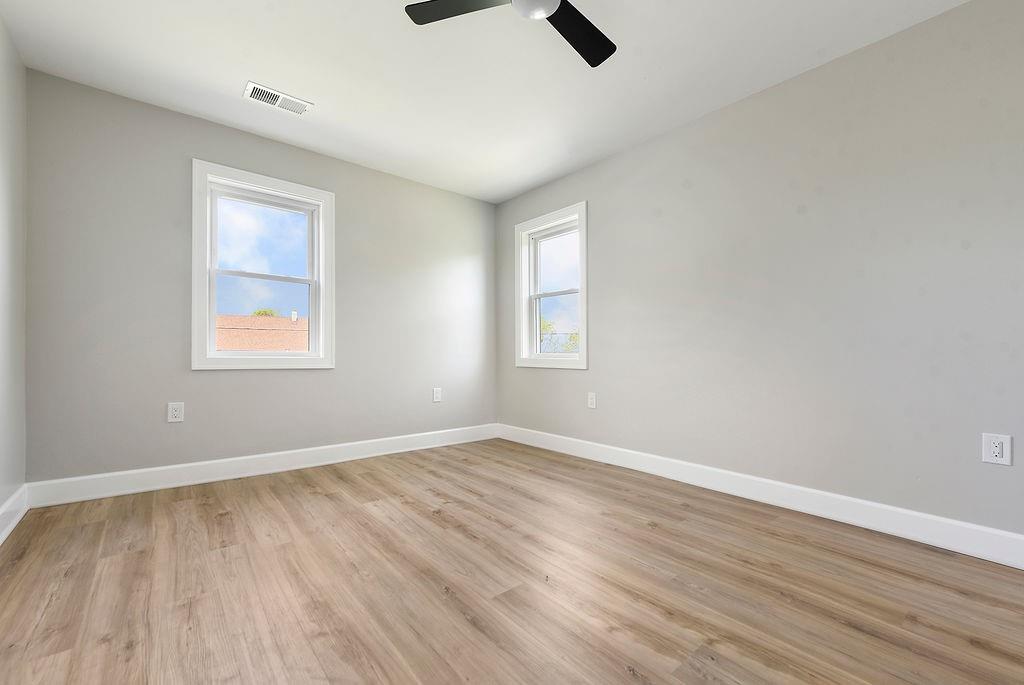 1076 Chapel Road Monaca, PA 15061 - Photo 15 of 35