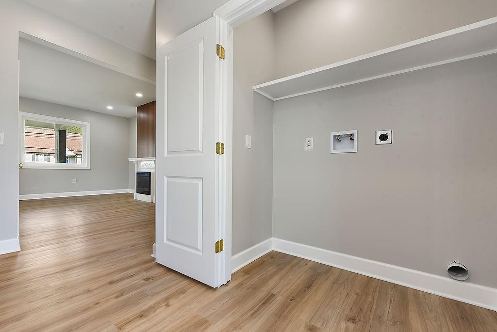 1076 Chapel Road Monaca, PA 15061 - Photo 27 of 35