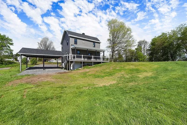 $365,000 | 1076 Chapel Road, Monaca, PA 15061