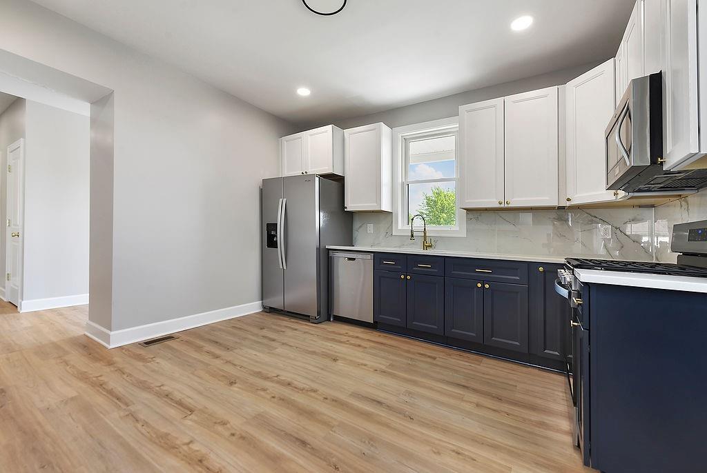 1076 Chapel Road Monaca, PA 15061 - Photo 10 of 35
