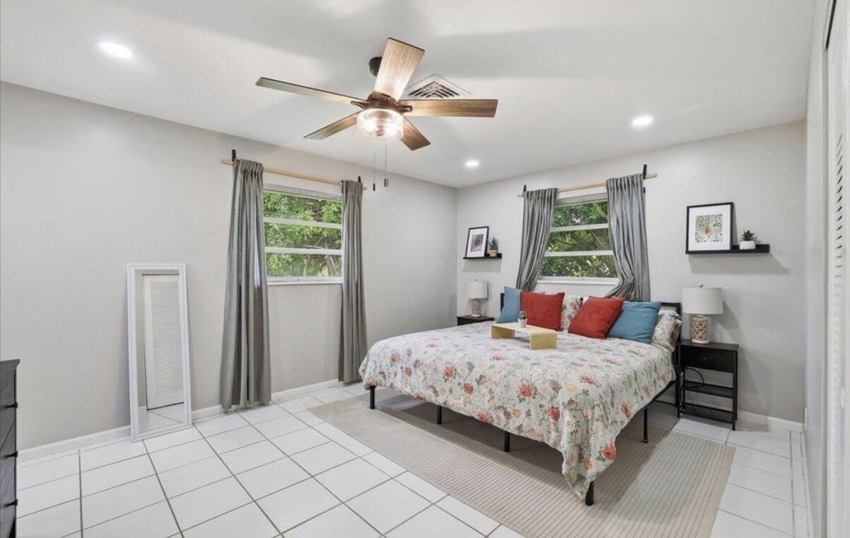 583 Northwest 12th Terrace Boca Raton, FL 33486 - Photo 18 of 25 IMG_0837