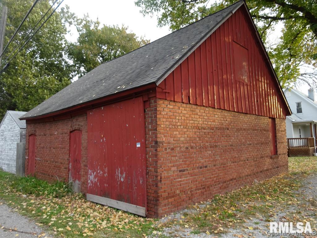 1727 South 9th Street Springfield, IL 62703 - Photo 9 of 34