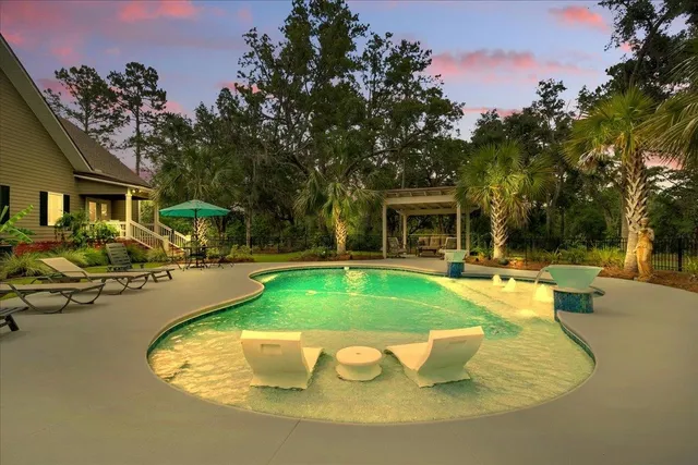 $3,285,000 | 1706 Northwest Radford Denson Road, Greenville, FL 32331