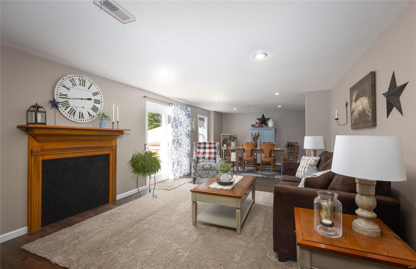 30664 Delhi Road Brighton, IL 62012 - Photo 38 of 50