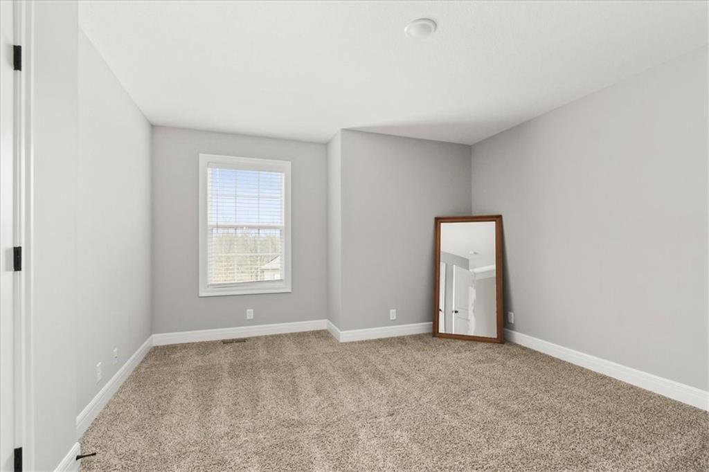 801 Northwest Hickory Ridge Drive Grain Valley, MO 64029 - Photo 17 of 32