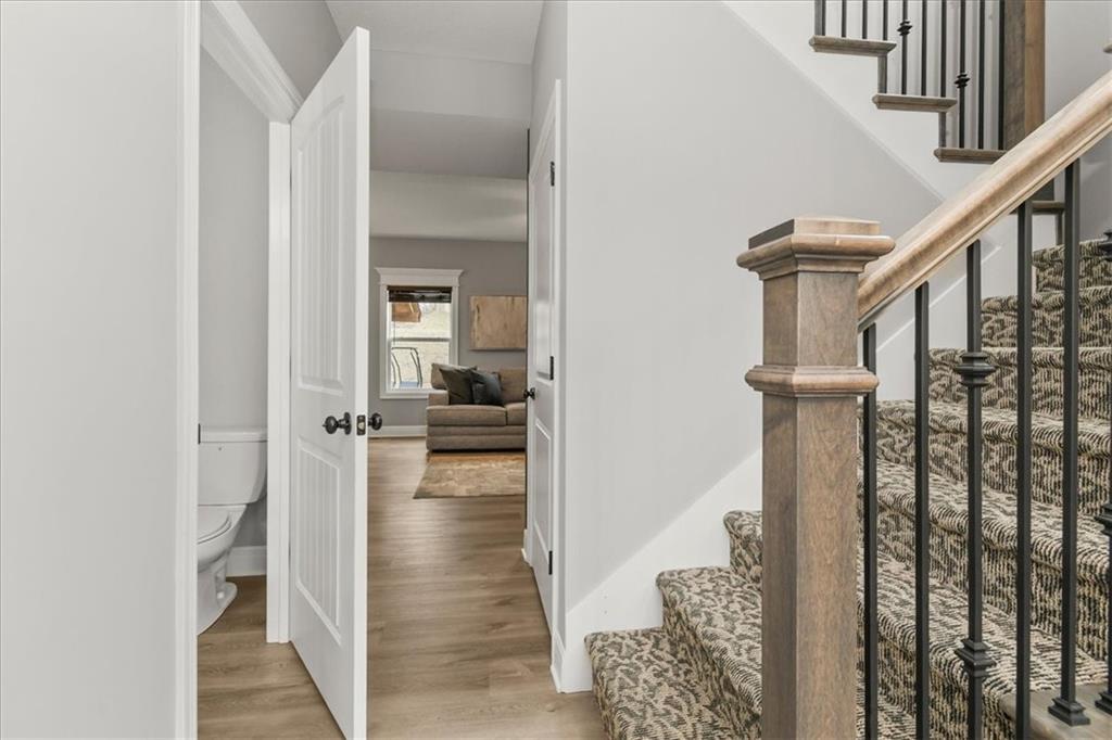 801 Northwest Hickory Ridge Drive Grain Valley, MO 64029 - Photo 6 of 32