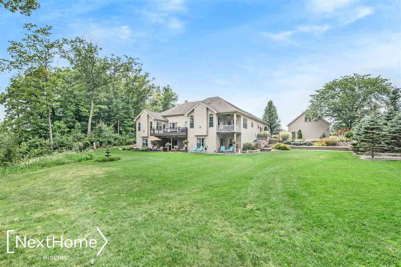 9020 Aspen Flushing, MI 48433 - Photo 3 of 59