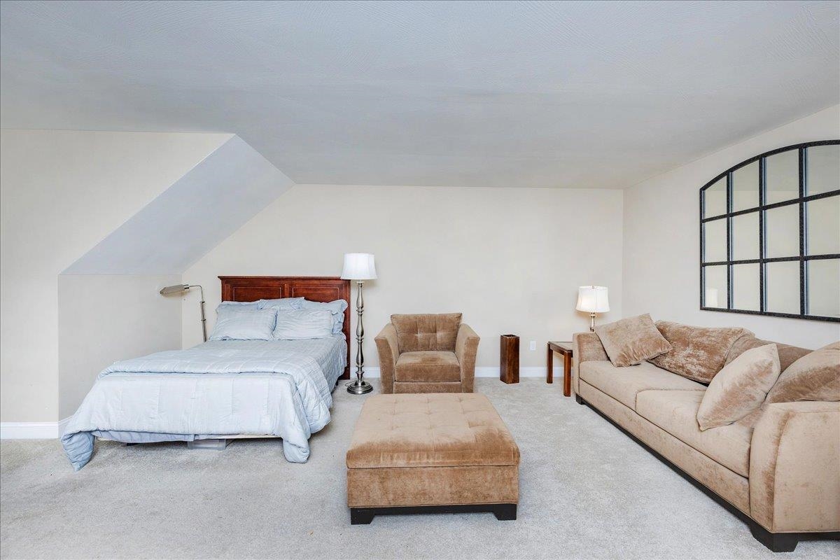 62 Veterans Way Hampstead, NH 03841 - Photo 28 of 43