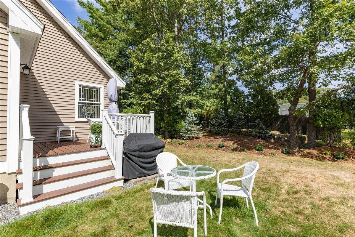 62 Veterans Way Hampstead, NH 03841 - Photo 42 of 43