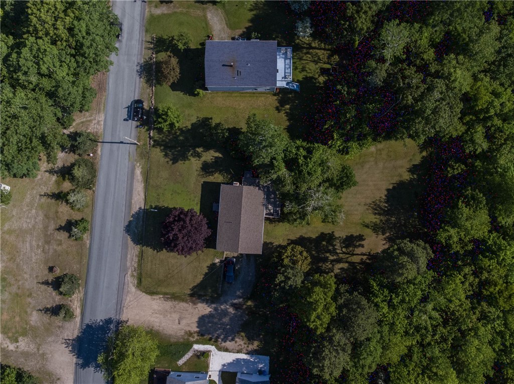 393 Mautucket Road South Kingstown, RI 02879 - Photo 13 of 37 Gallery Image 13