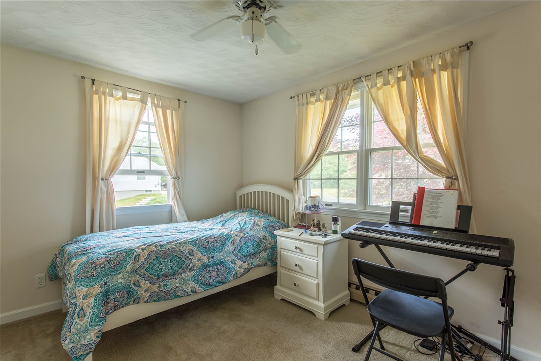 393 Mautucket Road South Kingstown, RI 02879 - Photo 26 of 37 Gallery Image 26