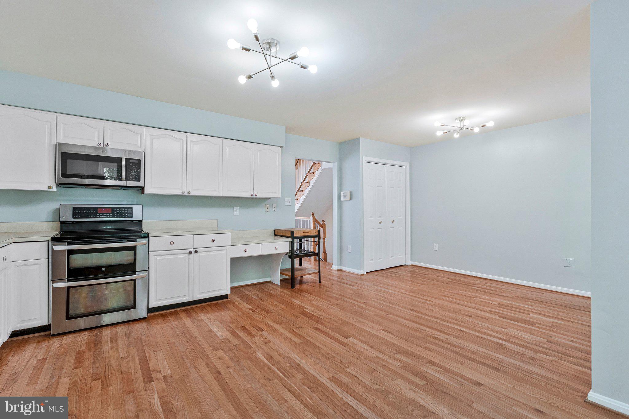 7204 Olde Lantern Way Springfield, VA 22152 - Photo 10 of 35 Gallery Image 10