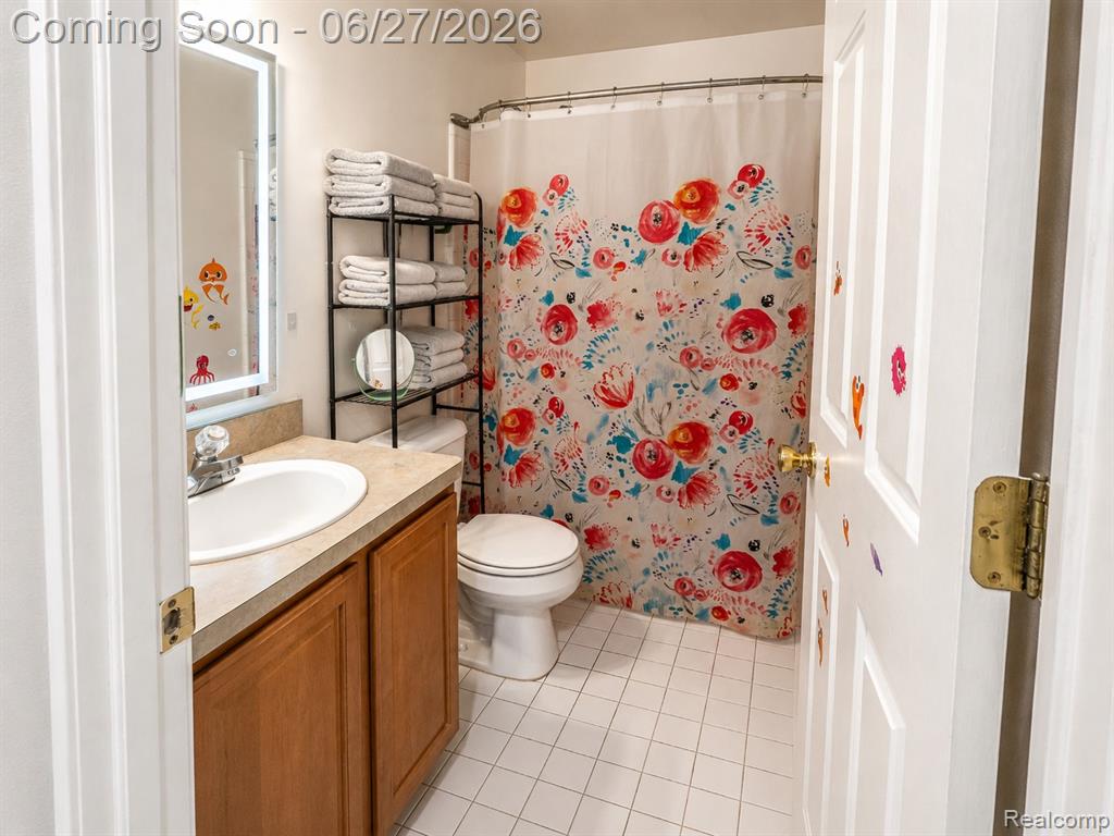 24353 Harrison Street Clinton Township, MI 48035 - Photo 12 of 30