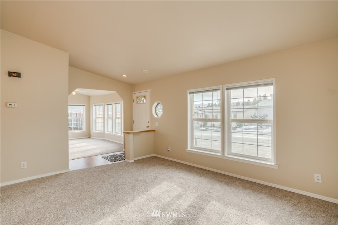 1634 Meadow Ridge Drive, Unit 29 Wenatchee, WA 98801 - Photo 20 of 39 Gallery Image 20