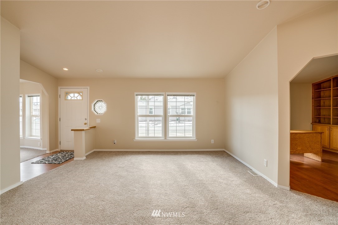 1634 Meadow Ridge Drive, Unit 29 Wenatchee, WA 98801 - Photo 22 of 39 Gallery Image 22