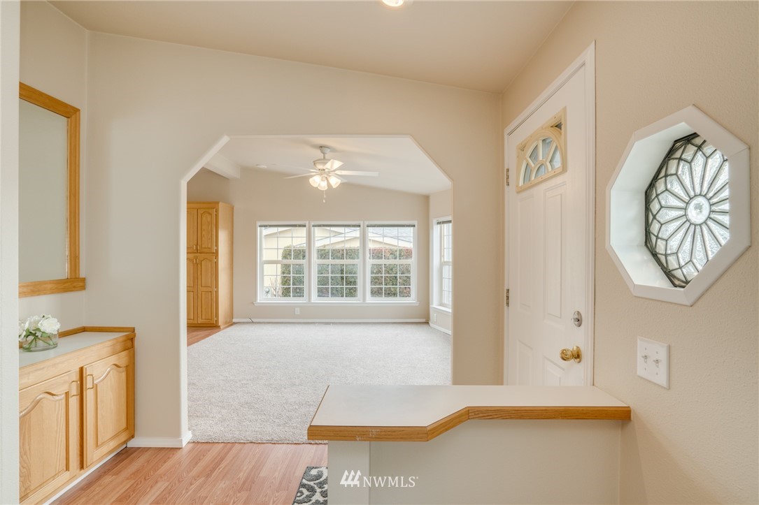 1634 Meadow Ridge Drive, Unit 29 Wenatchee, WA 98801 - Photo 4 of 39 Gallery Image 4