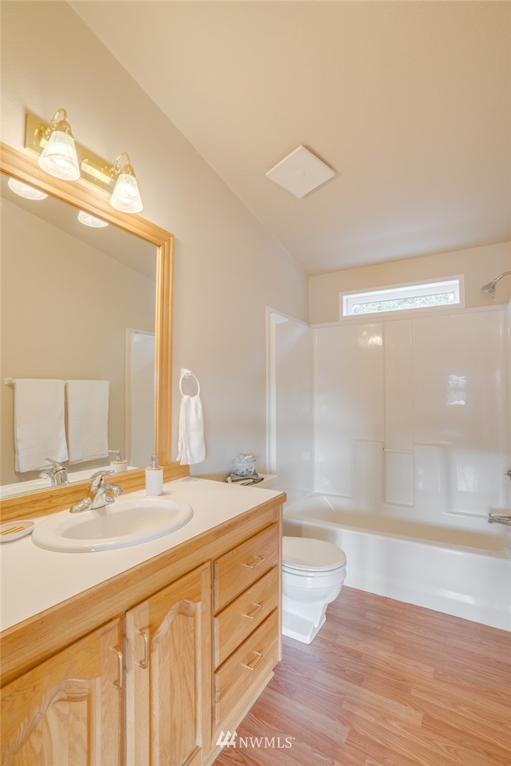 1634 Meadow Ridge Drive, Unit 29 Wenatchee, WA 98801 - Photo 32 of 39 Gallery Image 32