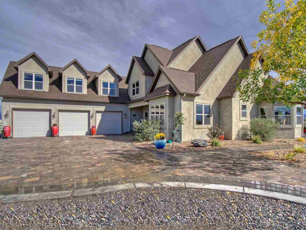 1516 13 Road Loma, CO 81524 - Photo 2 of 32