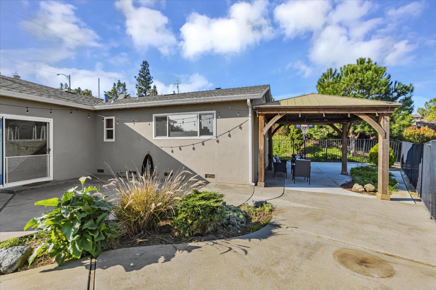 363 River View Drive San Jose, CA 95111 - Photo 33 of 41 a front view of a house with garden