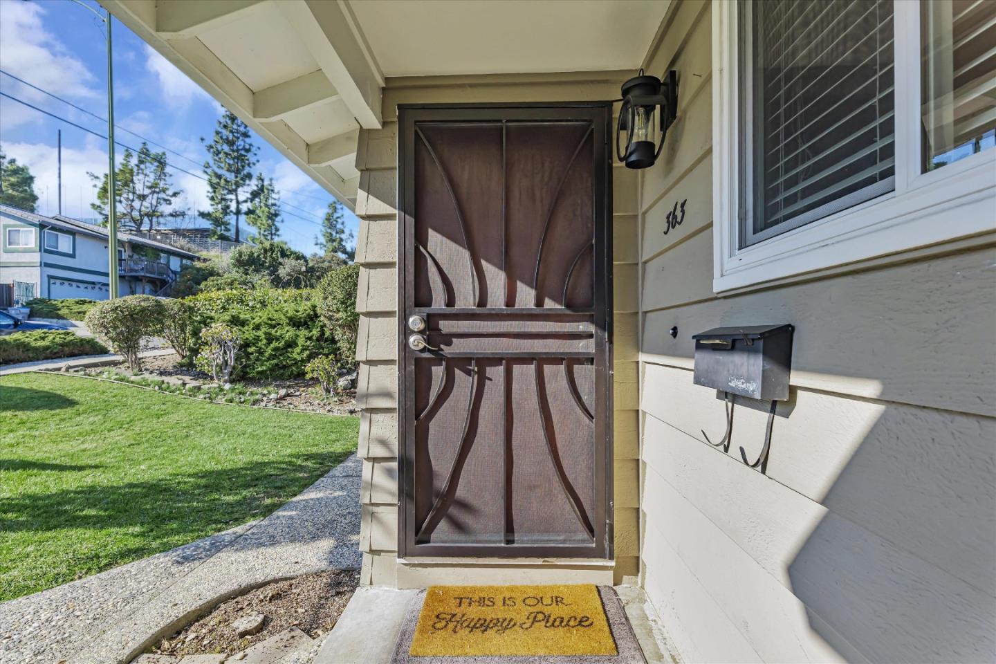 363 River View Drive San Jose, CA 95111 - Photo 4 of 41 a view of outdoor space
