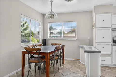 $1,590,000 | 7615 Kittyhawk Avenue, Los Angeles, CA 90045