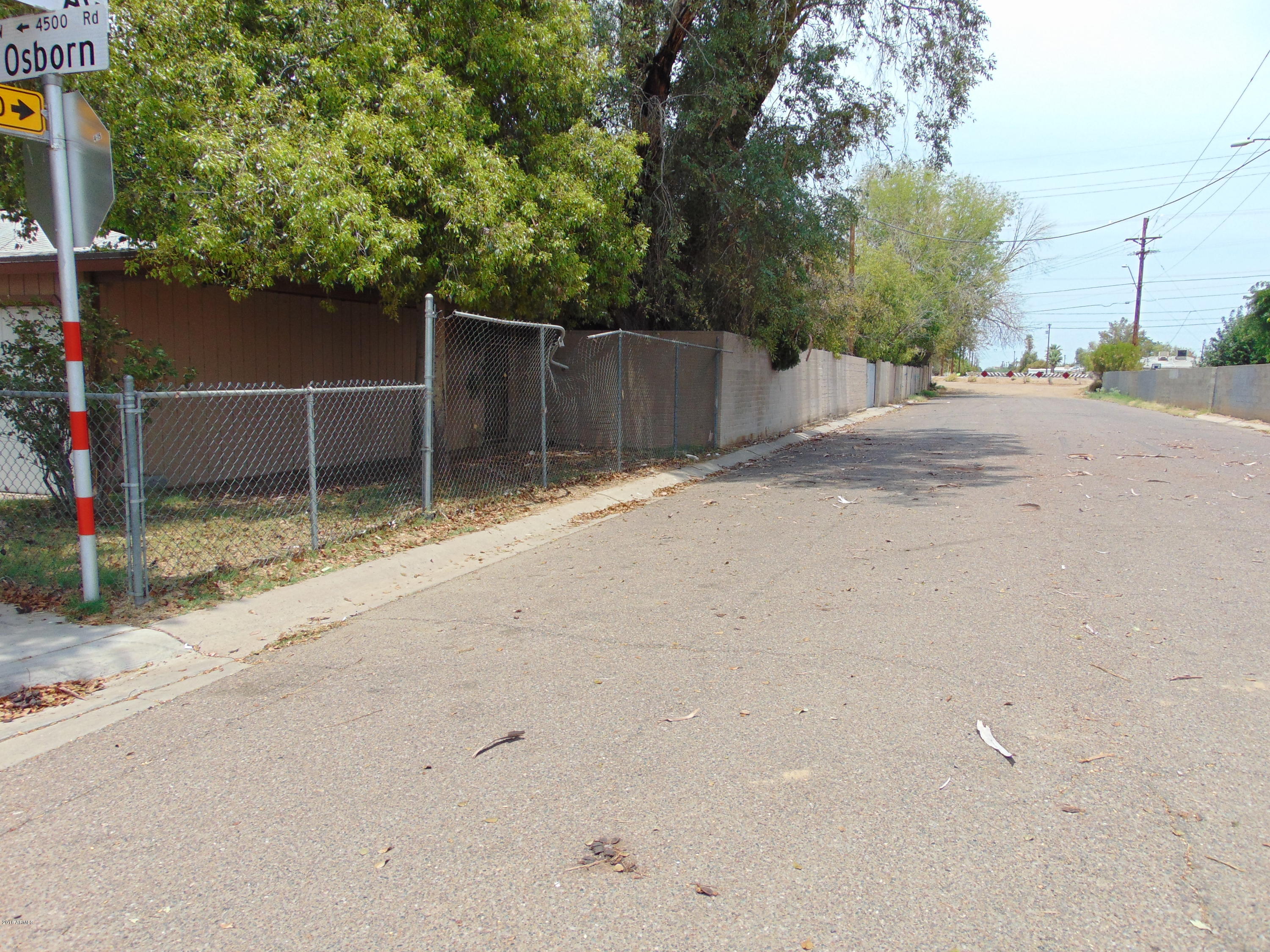 4502 West Osborn Road Phoenix, AZ 85031 - Photo 6 of 15 side view